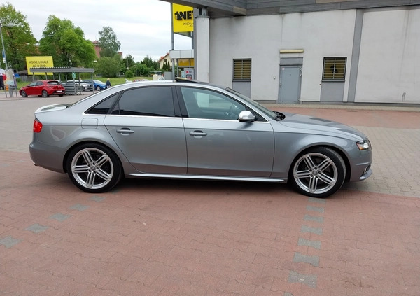 Audi S4 cena 49900 przebieg: 281000, rok produkcji 2010 z Międzybórz małe 254